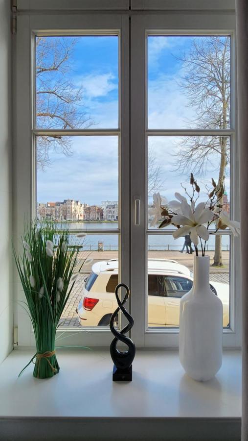 Das Ferienapartment Alexandrine Direkt Am Pfaffenteich Mit Eigenem Parkplatz Schwerin  Buitenkant foto